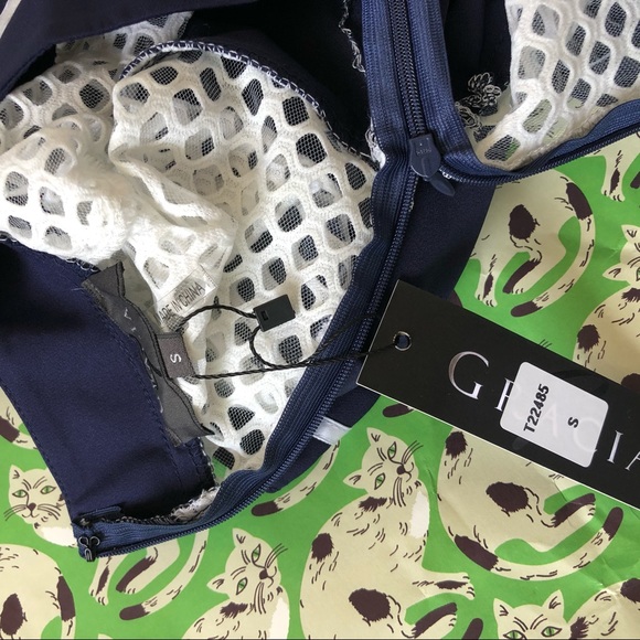 2 left . GRACIA MESH SHOULDER DETAILED RUFFLE TOP - Picture 3 of 4